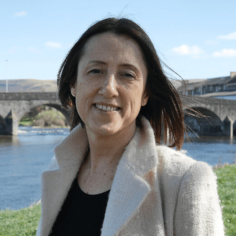 Jane Dodds MS